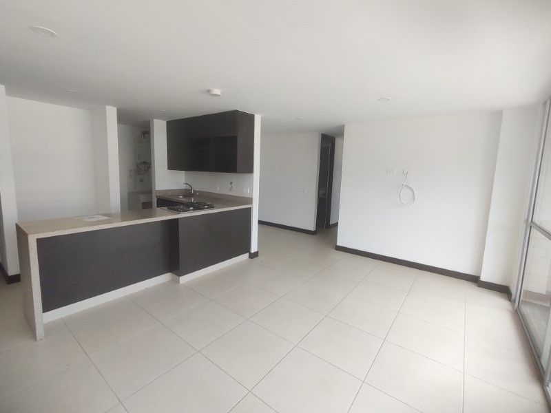 Apartamento en venta ubicado en Rionegro - 2