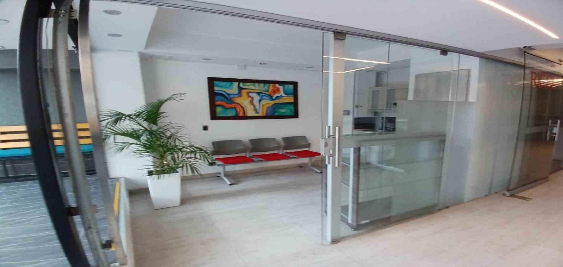 Oficina en arriendo ubicada en Medellín, sector Estadio - 3