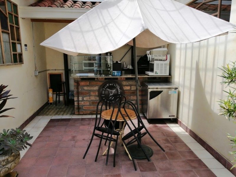 Casa en arriendo ubicada en Medellín, sector Prado - 11