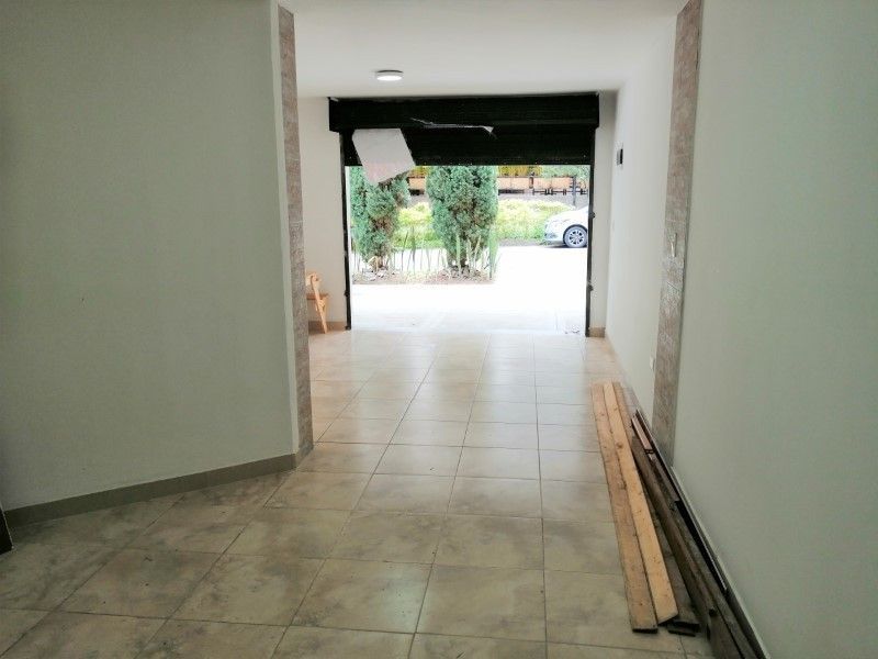 Local en arriendo ubicado en Medellín, sector Simón Bolívar - 4