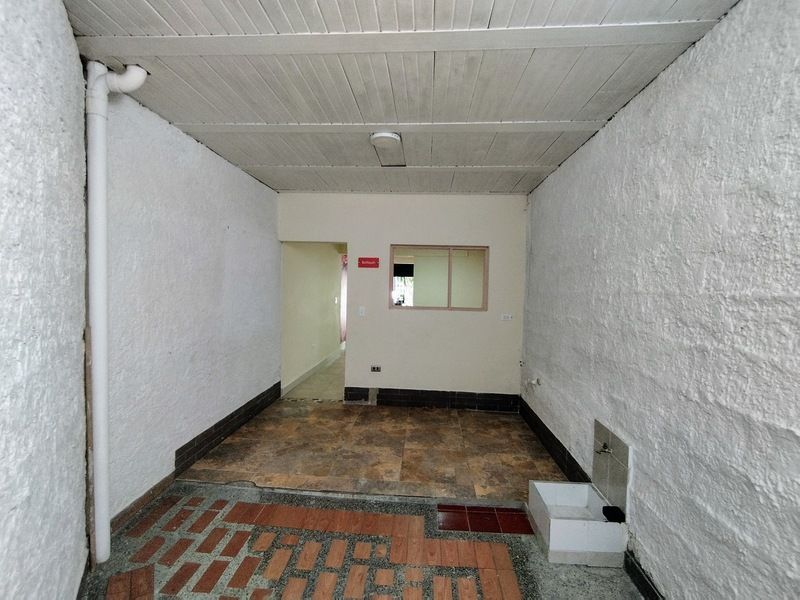 Local en arriendo ubicado en Medellín, sector Simón Bolívar - 10