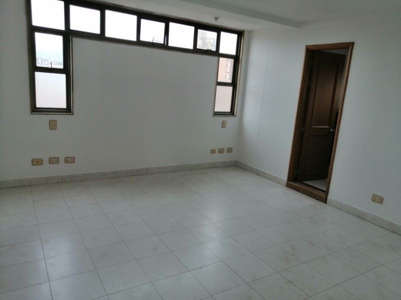 Apartamento en venta ubicado en Envigado, sector El Portal - 8
