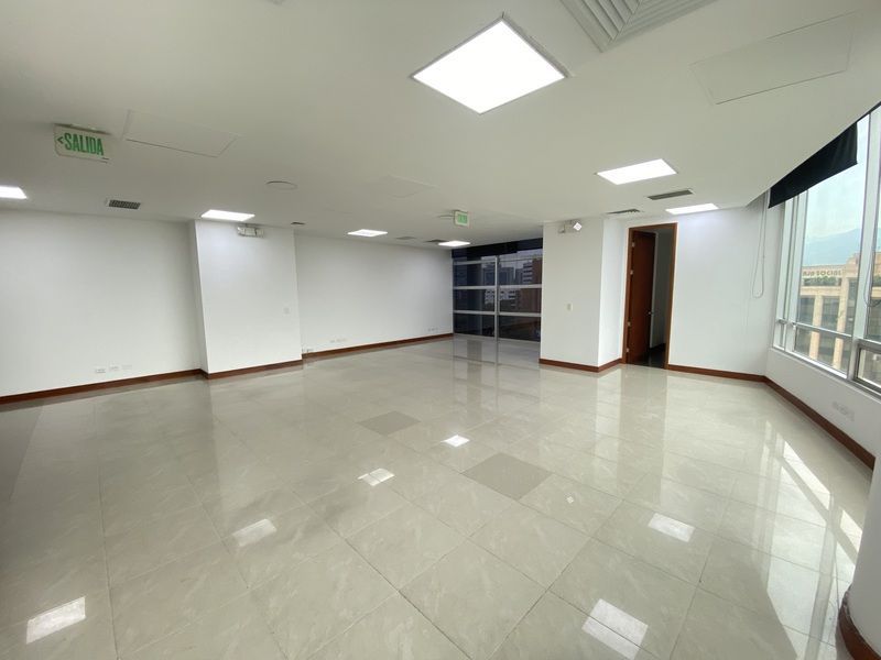 OFICINA EN ARRIENDO UBICADA EN EL POBLADO SECTOR MILLA DE ORO - 4