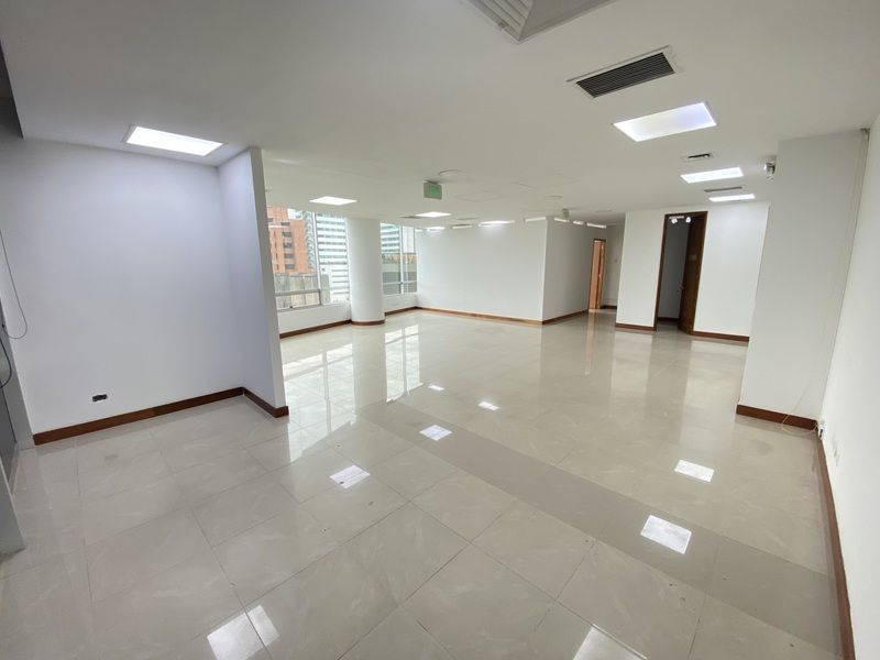 OFICINA EN ARRIENDO UBICADA EN EL POBLADO SECTOR MILLA DE ORO - 5