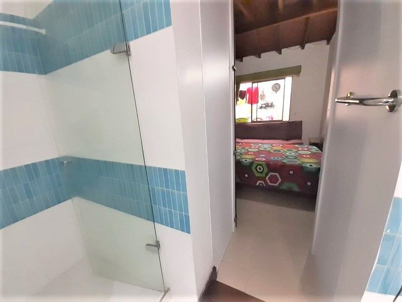 Casa en arriendo ubicada en Medellín, sector Las Castellana - 7
