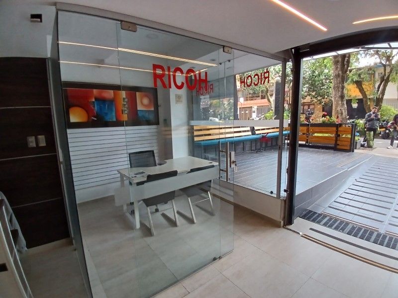 Oficina en arriendo ubicada en Medellín, sector Estadio - 2