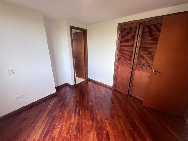 APARTAMENTO EN ARRIENDO UBICADO EN EL POBLADO SECTOR SAN LUCAS - 8
