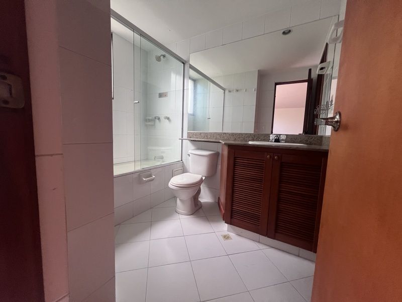 APARTAMENTO EN ARRIENDO UBICADO EN EL POBLADO SECTOR SAN LUCAS - 13