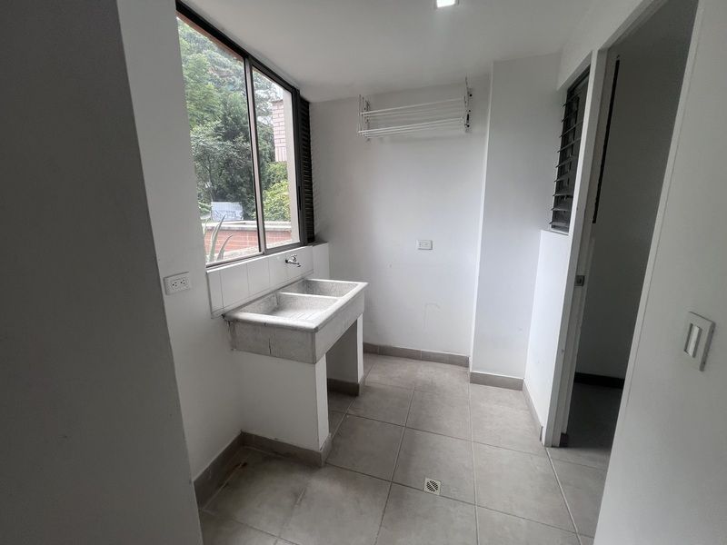 APARTAMENTO EN ARRIENDO UBICADO EN EL POBLADO SECTOR SAN LUCAS - 16