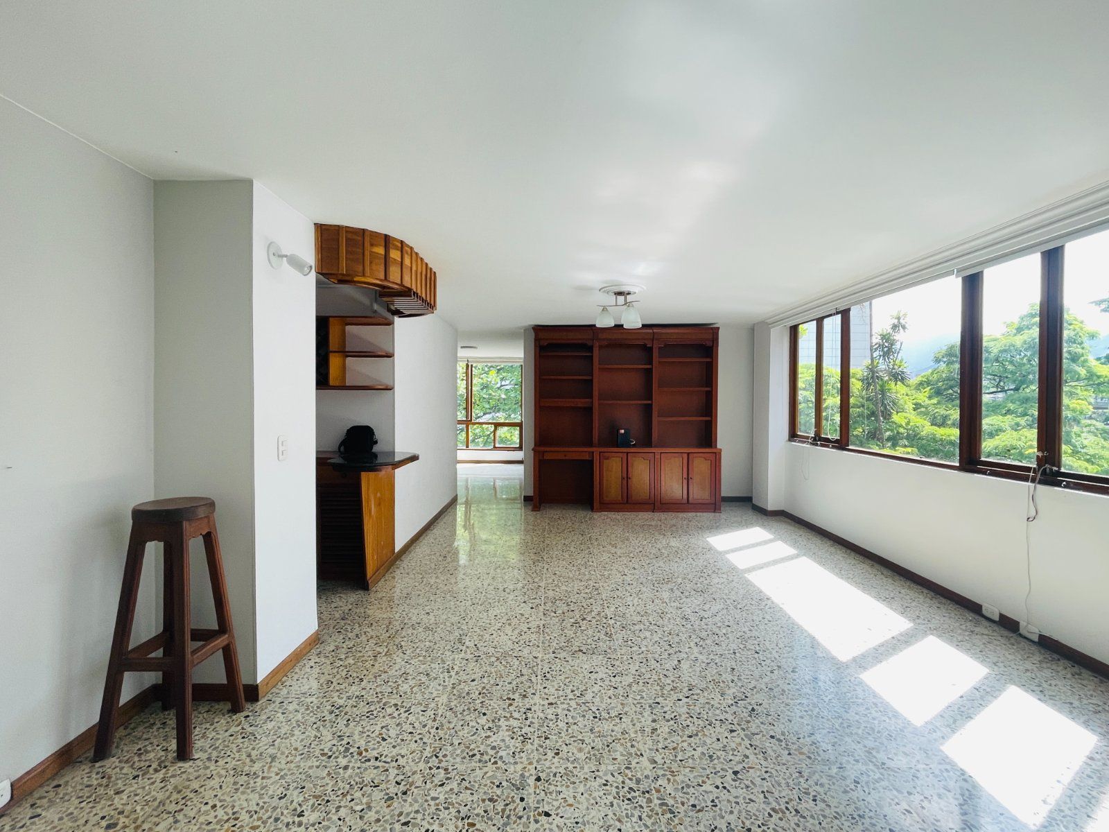 APARTAMENTO EN VENTA UBICADO EN MEDELLÍN SECTOR POBLADO
