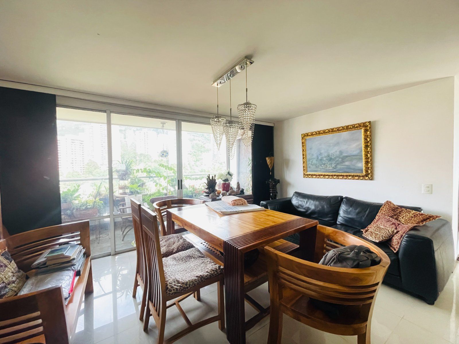 APARTAMENTO EN VENTA UBICADO EN MEDELLIN SECTOR POBLADO