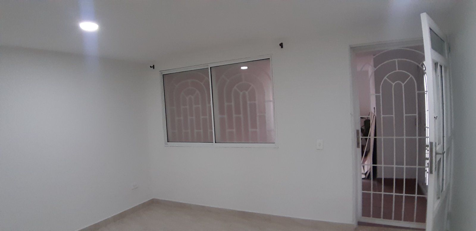 APARTAMENTO EN ARRIENDO UBICADO EN MEDELLIN SECTOR LAURELES