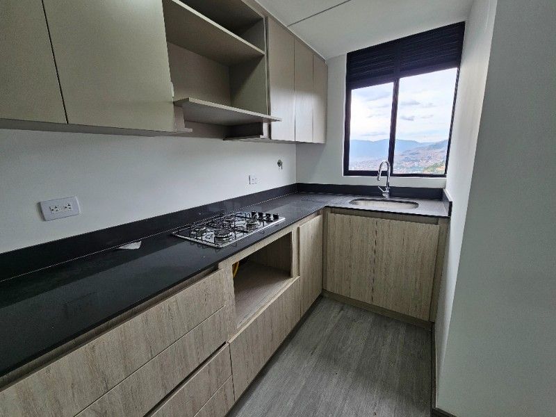 APARTAMENTO EN ARRIENDO UBICADO EN EL POBLADO SECTOR LAS PALMAS - 2