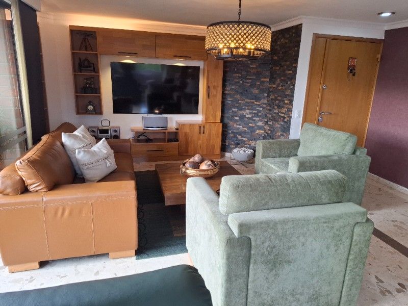 APARTAMENTO EN VENTA EN MEDELLIN SECTOR EL POBLADO - 2