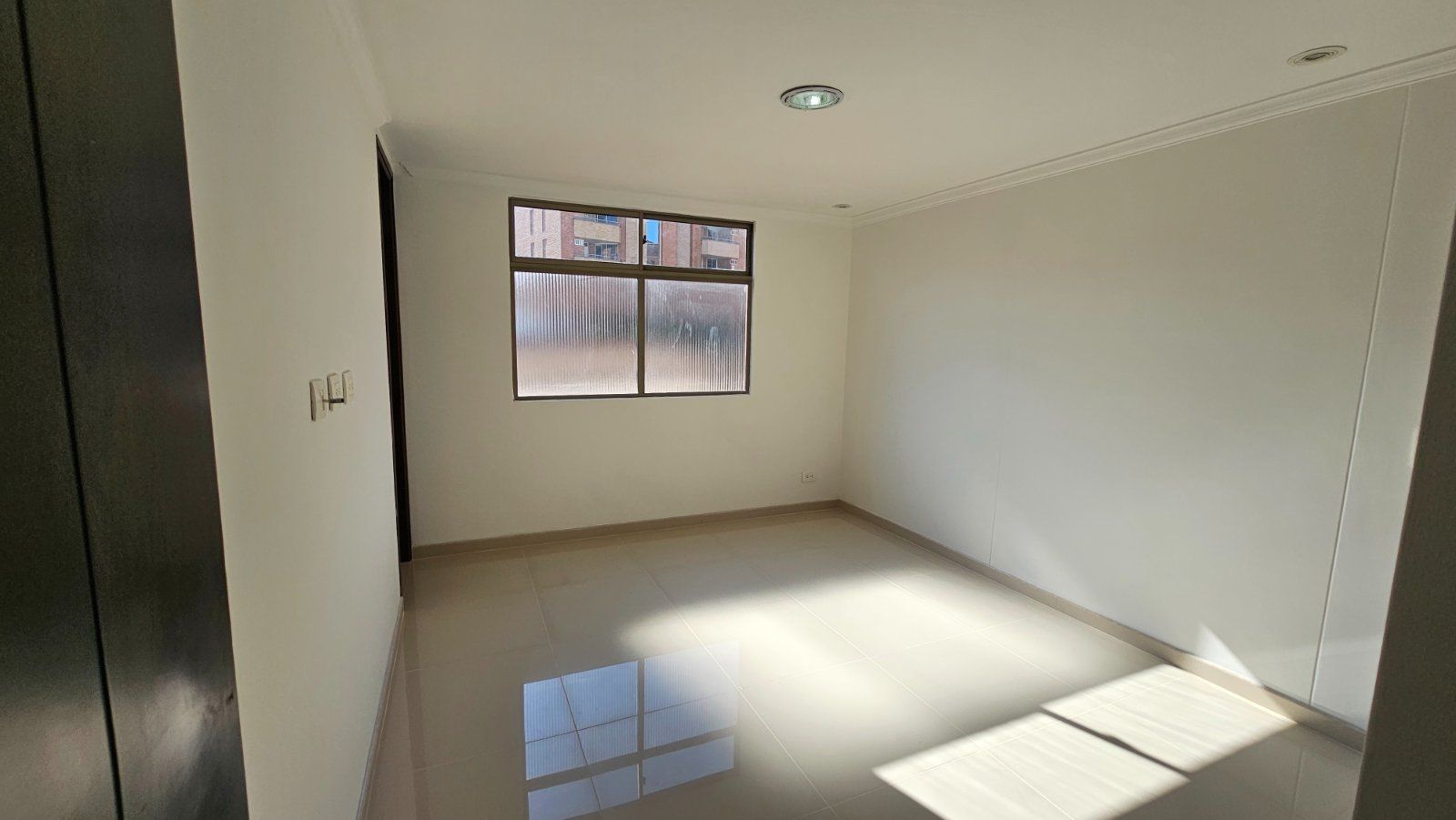 APARTAMENTO EN ARRIENDO UBICADO EN MEDELLIN SECTOR LAURELES - 10