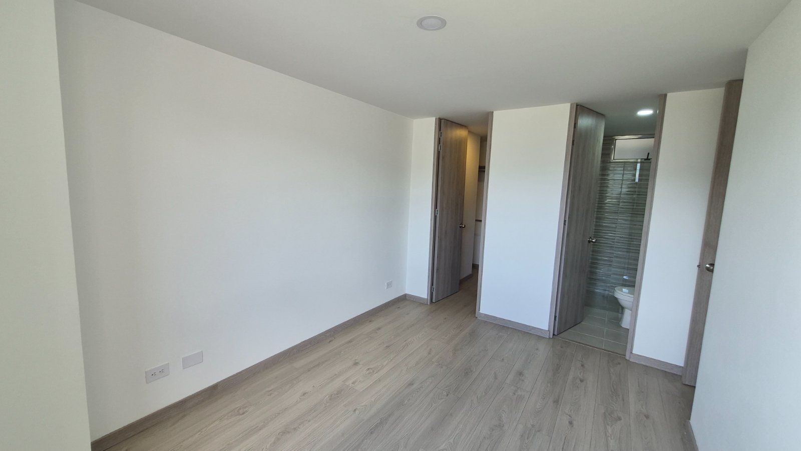 APARTAMENTO EN ARRIENDO UBICADO EN ITAGÜÍ SECTOR SIMON BOLÍVAR - 11