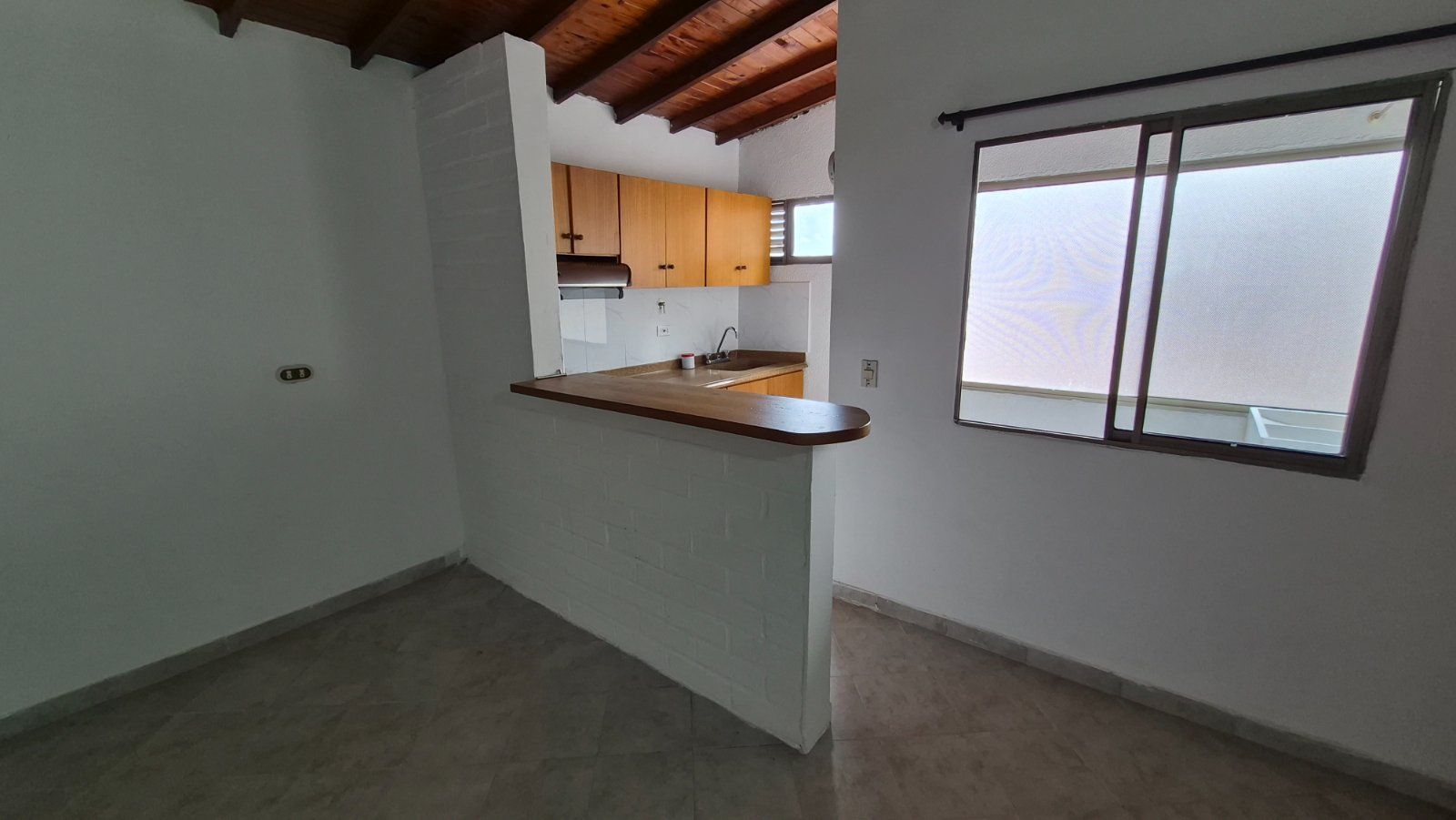 APARTAMENTO EN ARRIENDO UBICADO EN SABANETA SECTOR BETANIA - 2