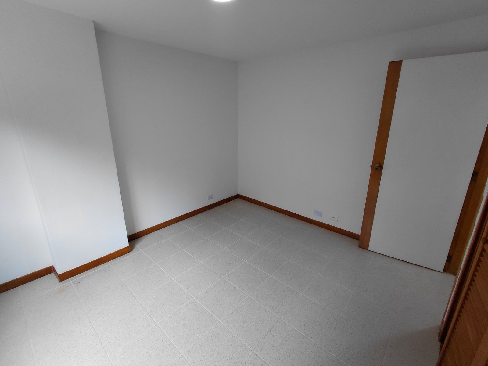 APARTAMENTO EN ARRIENDO UBICADO EN MEDELLÍN SECTOR  VIZCAYA - 7