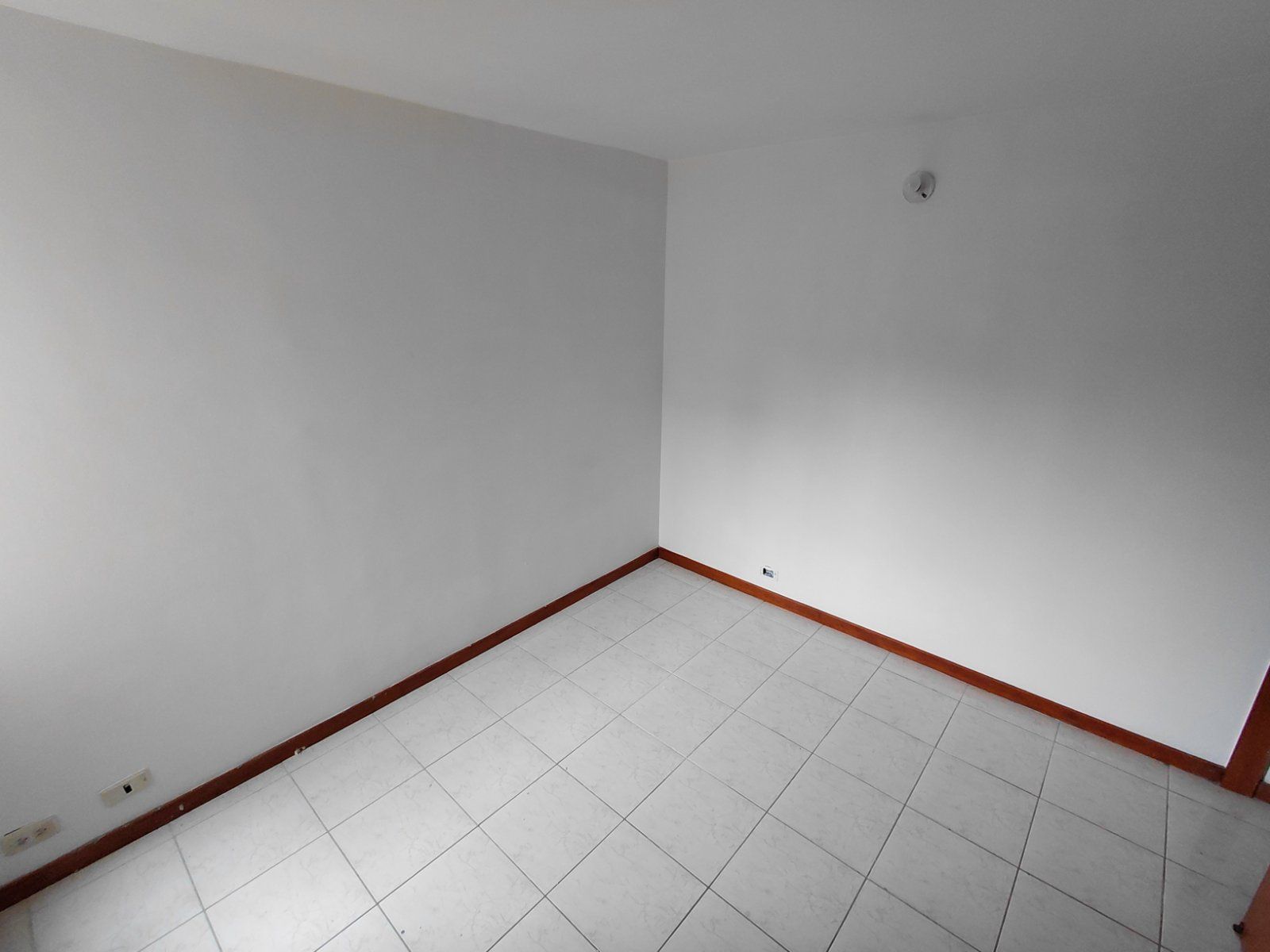 APARTAMENTO PARA ARRIENDO EN MEDELLIN SECTOR EL CHAGUALO - 5