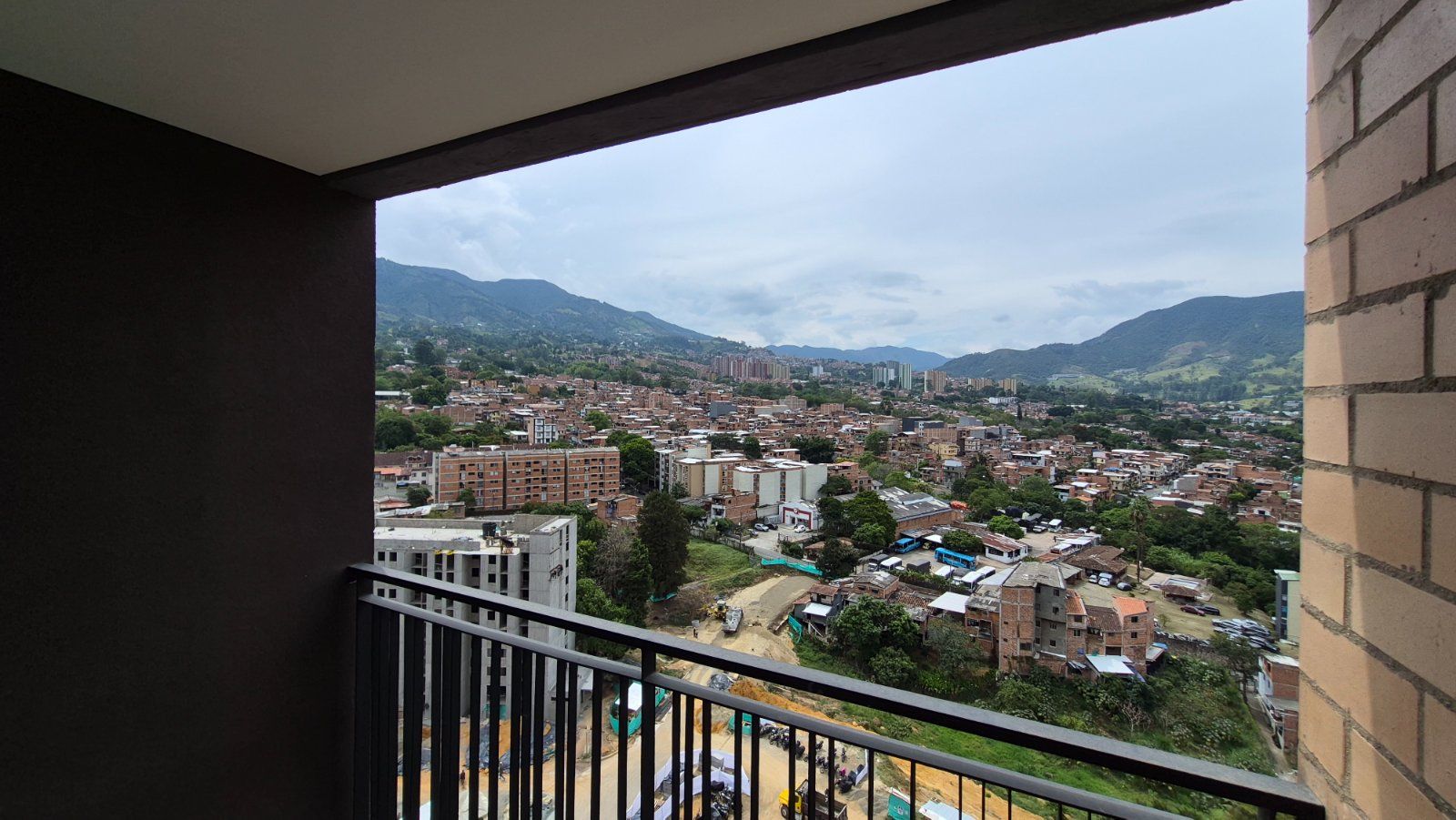 APARTAMENTO EN ARRIENDO UBICADO EN ITAGUI SECTOR DITAIRES - 12