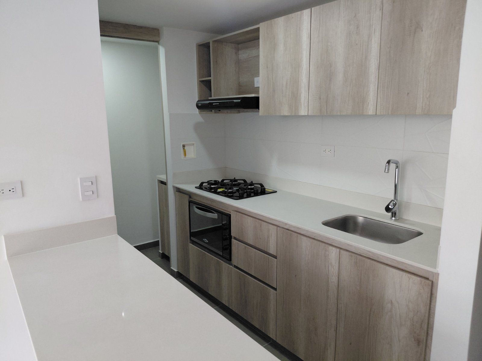 APARTAMENTO EN ARRIENDO UBICADO MEDELLIN SECTOR SANTA FÉ - 2