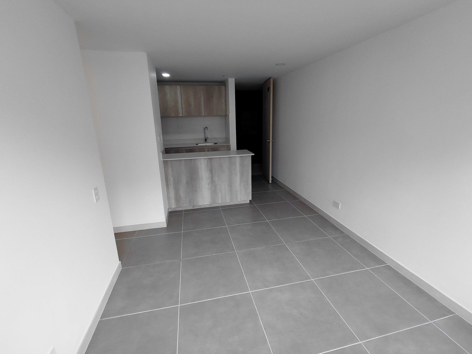 APARTAMENTO EN ARRIENDO UBICADO MEDELLIN SECTOR SANTA FÉ