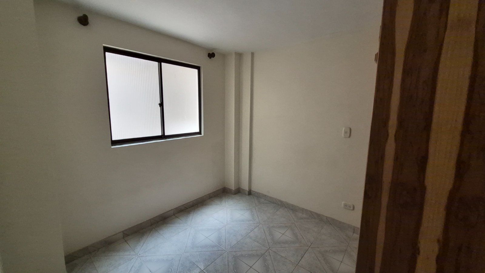 APARTAMENTO EN ARRIENDO UBICADO EN ITAGÜÍ SECTOR SANTA MARIA 2 - 4