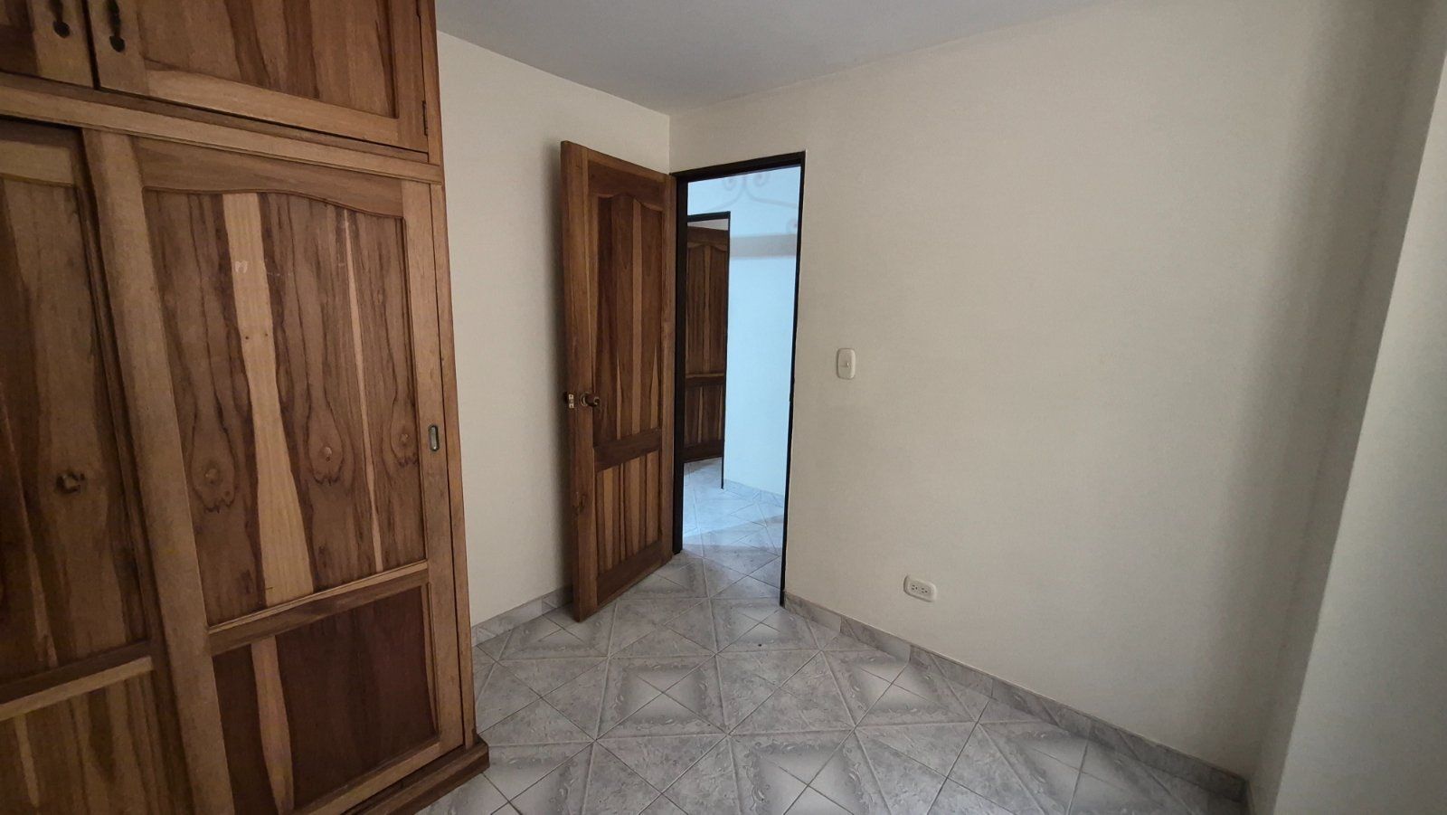 APARTAMENTO EN ARRIENDO UBICADO EN ITAGÜÍ SECTOR SANTA MARIA 2 - 5