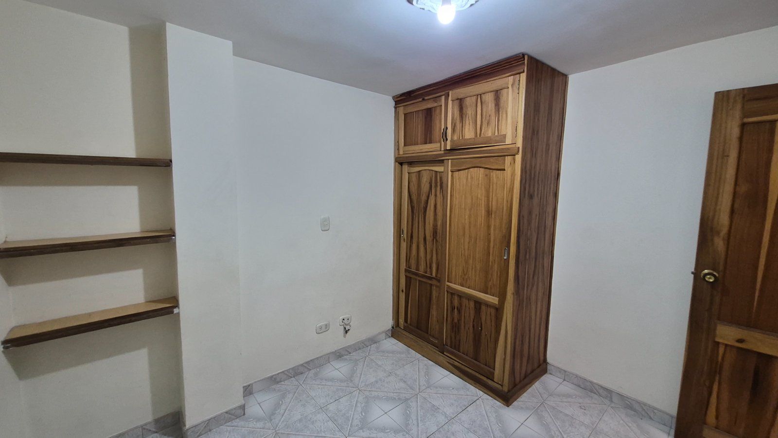 APARTAMENTO EN ARRIENDO UBICADO EN ITAGÜÍ SECTOR SANTA MARIA 2 - 9