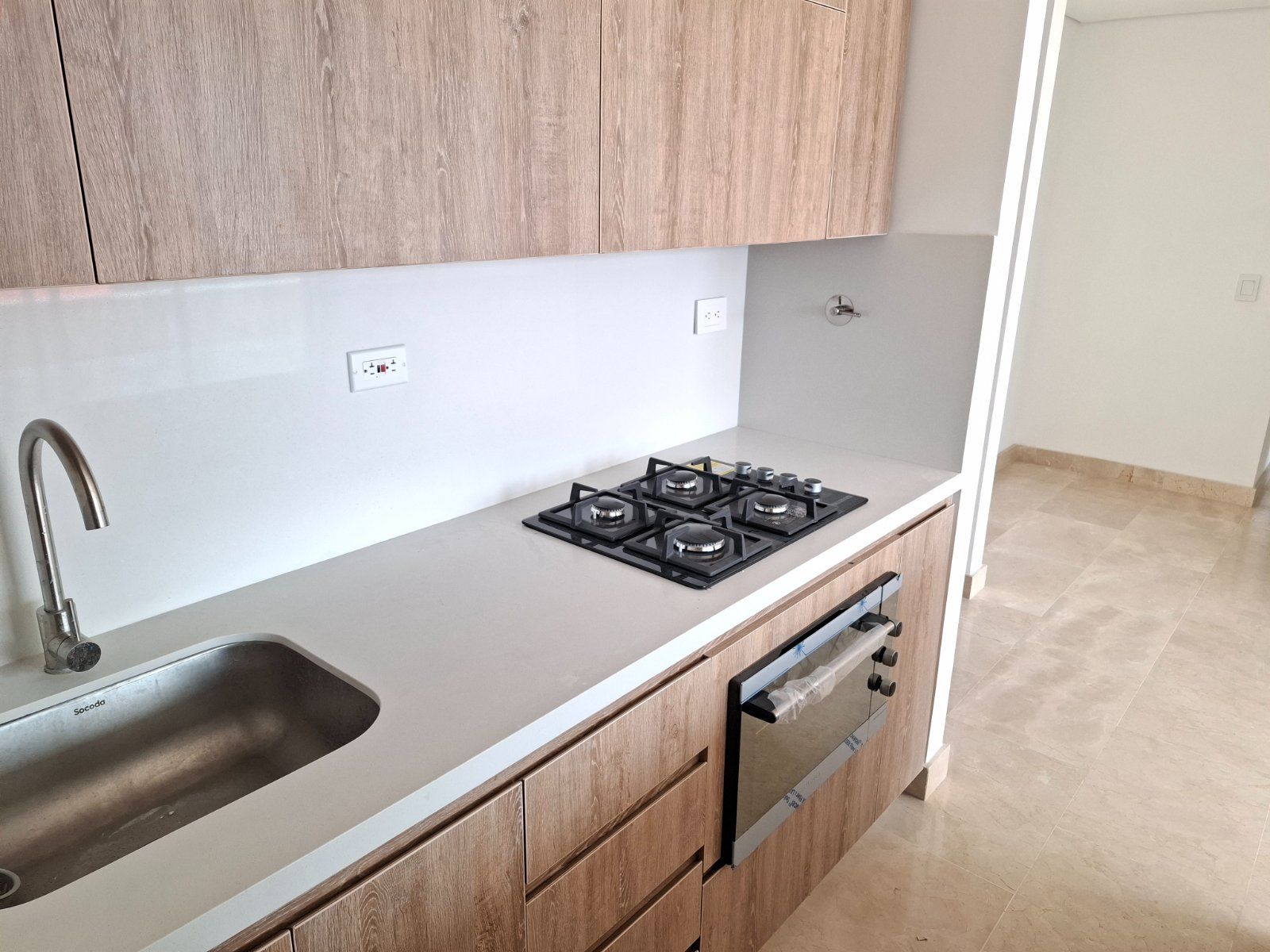 APARTAMENTO EN VENTA UBICADO EN MEDELLIN SECTOR LAURELES - 5