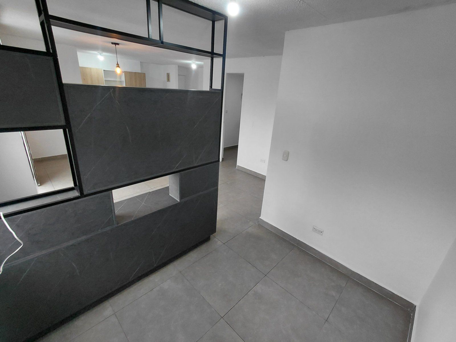 APARTAMENTO EN ARRIENDO UBICADO EN MEDELLIN SECTOR POBLADO - 2