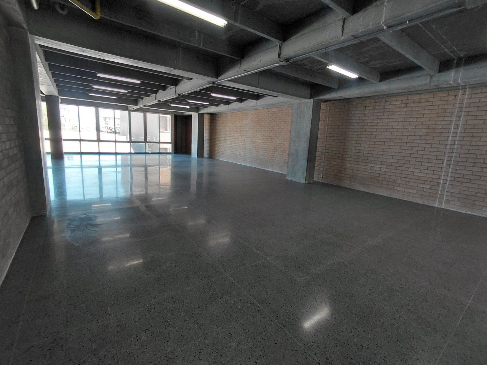OFICINA EN ARRIENDO UBICADO EN MEDELLIN SECTOR GUAYABAL - 10