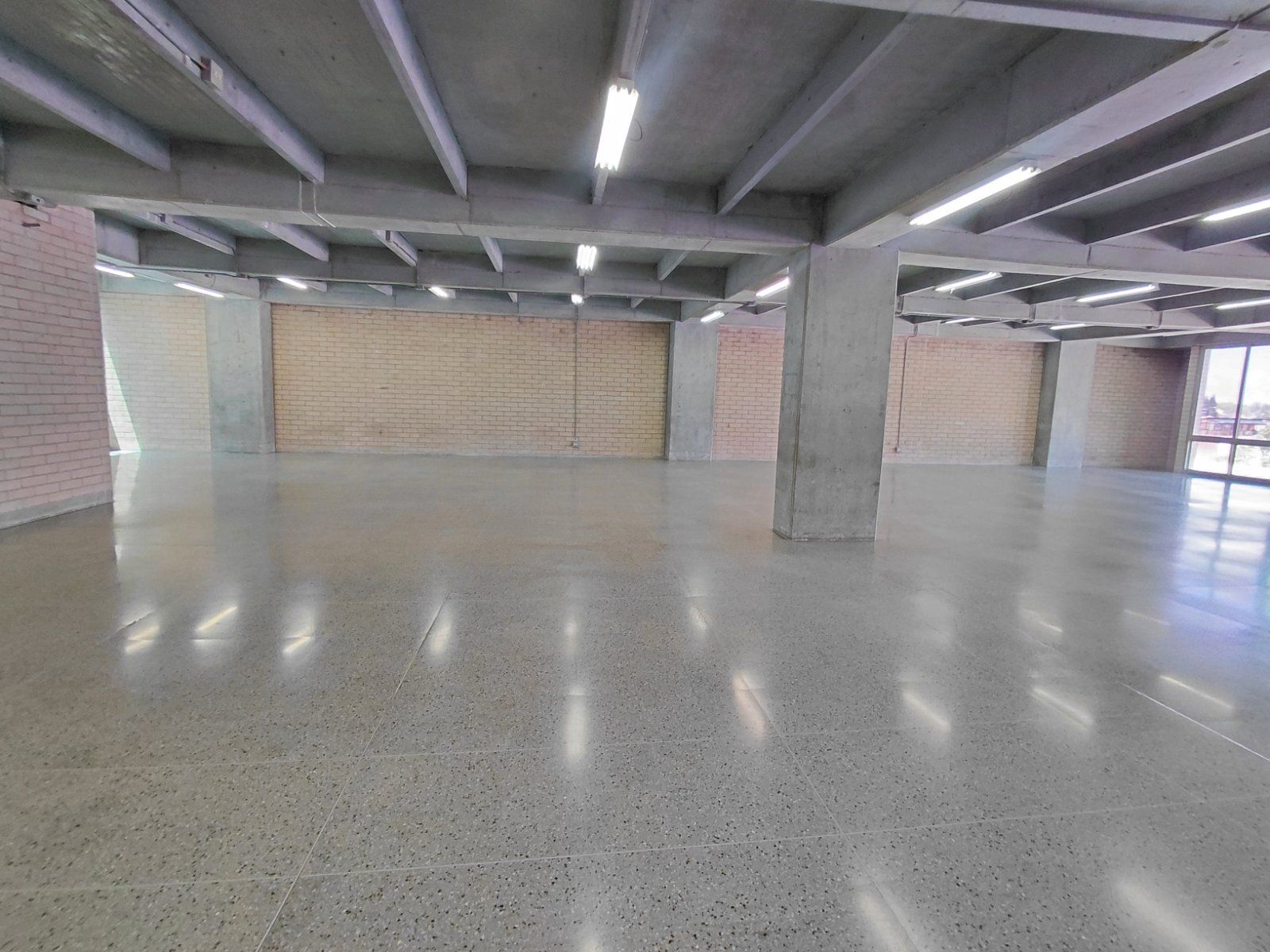 OFICINA EN ARRIENDO UBICADO EN MEDELLIN SECTOR GUAYABAL - 10