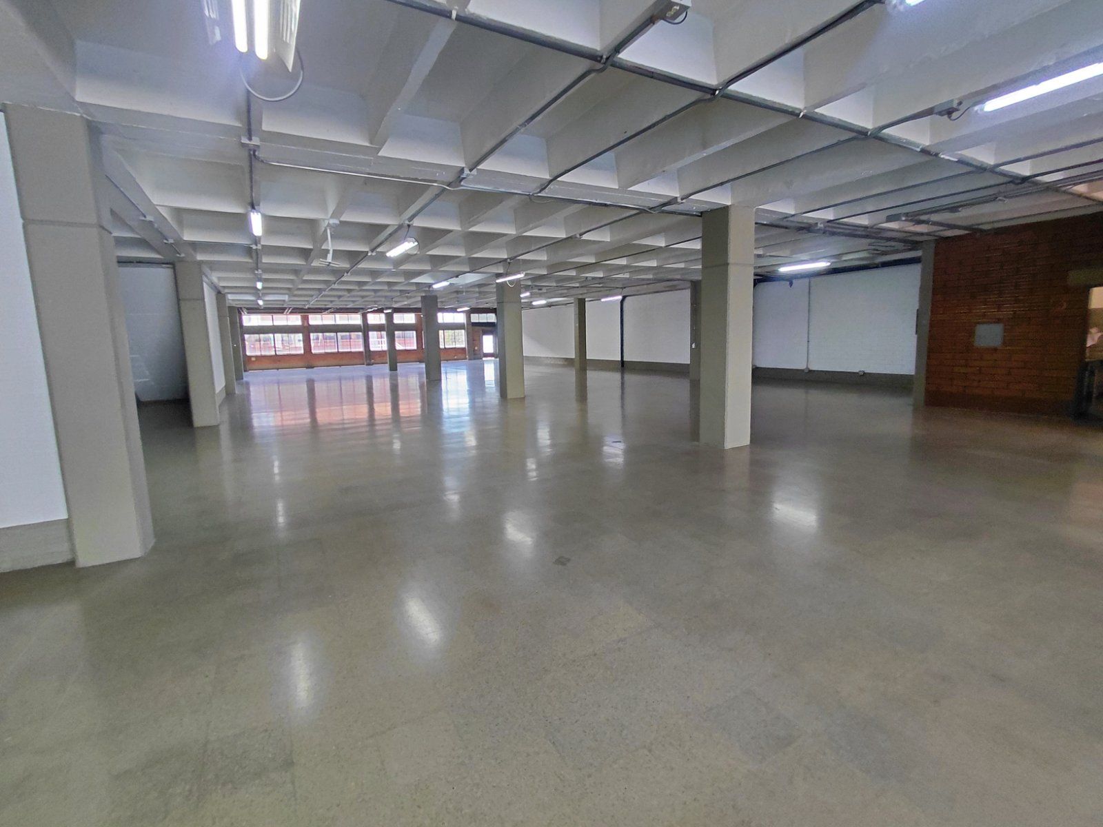 LOCAL EN ARRIENDO UBICADO EN MEDELLÍN SECTOR SAN PABLO