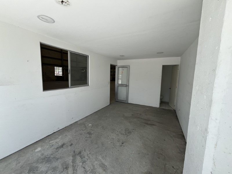 Bodega en arriendo ubicada en La Estrella, sector La Tablaza - 12