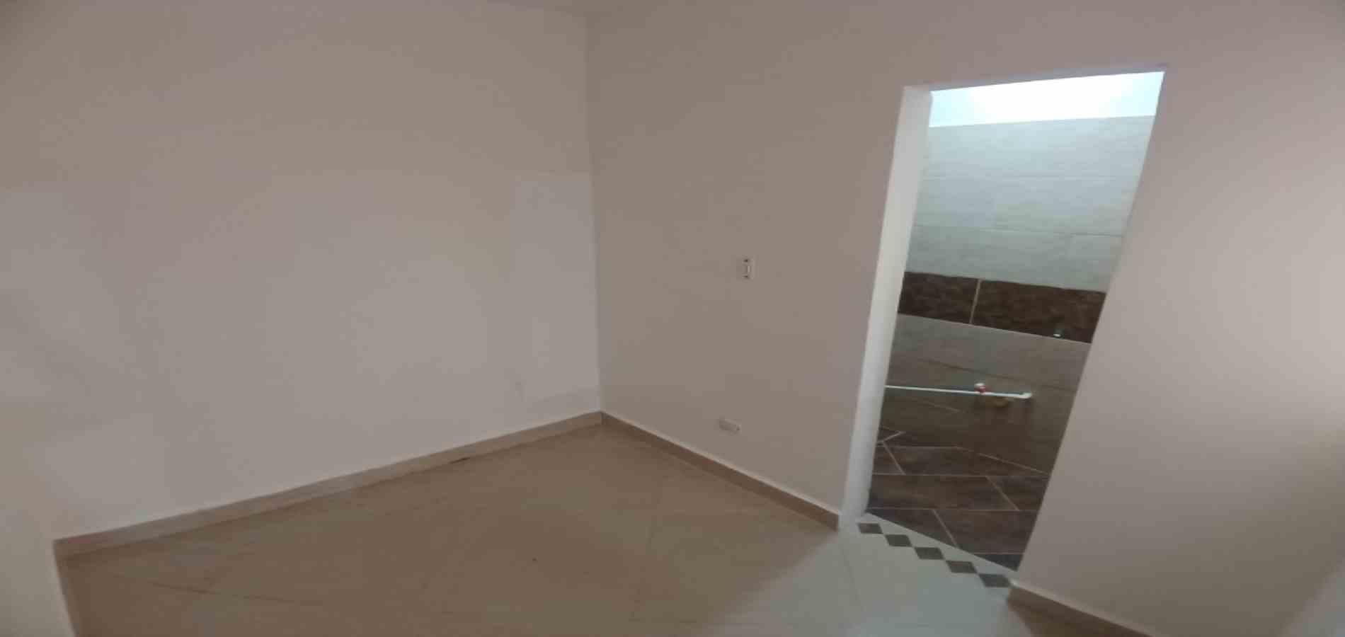 Casa en arriendo ubicada en Medellín, sector Calasanz - 6