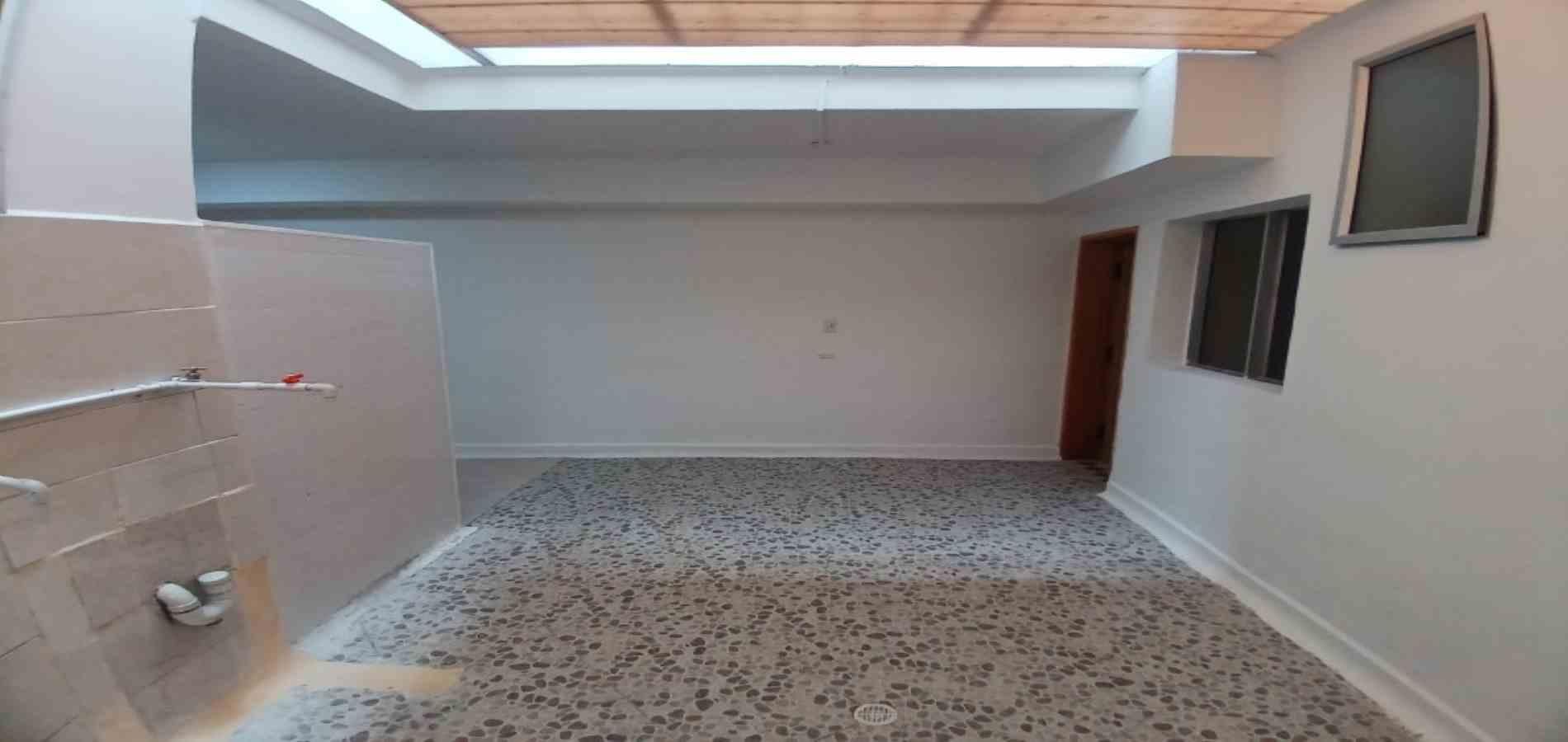 Casa en arriendo ubicada en Medellín, sector Calasanz - 13