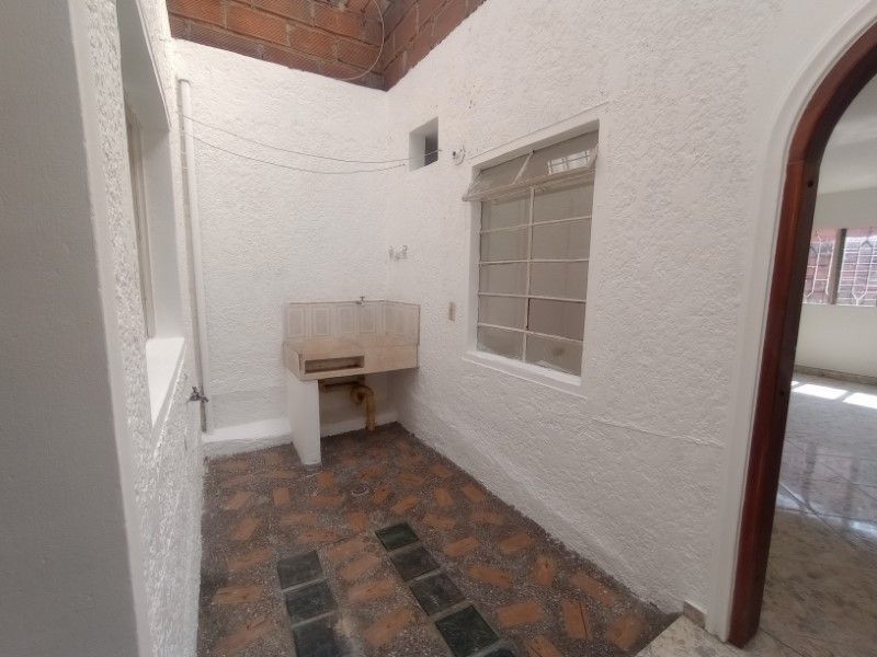 🏡 APARTAMENTO EN ARRIENDO UBICADO EN BELLO SECTOR MANCHESTER - 13