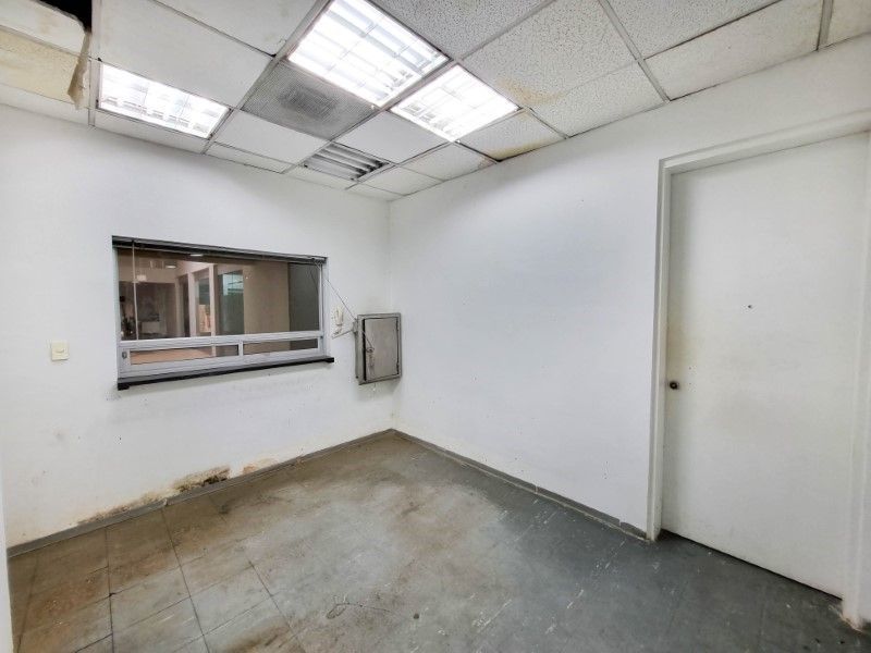 Local en arriendo ubicado en Medellín, sector Centro - 26