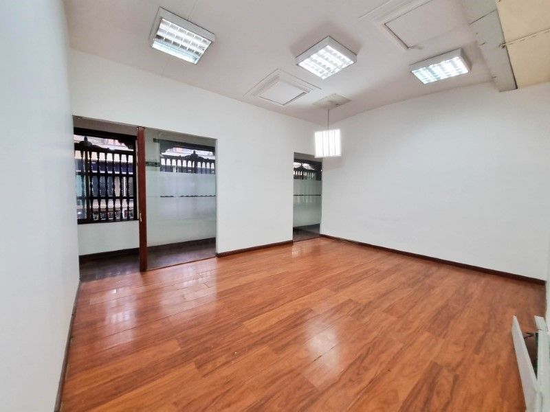 Local en arriendo ubicado en Medellín, sector Centro - 29