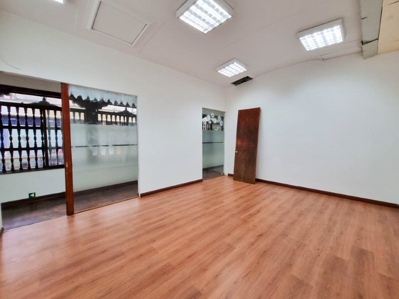 Local en arriendo ubicado en Medellín, sector Centro - 30