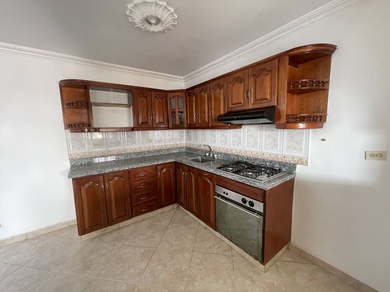 Casa en arriendo ubicada en Medellín, sector Santa Fe - 5