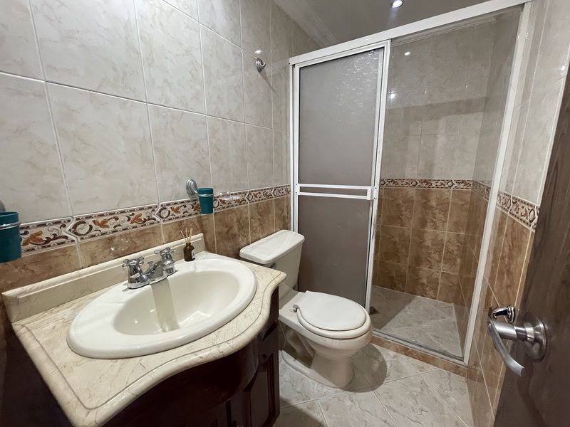 Casa en arriendo ubicada en Medellín, sector Santa Fe - 15