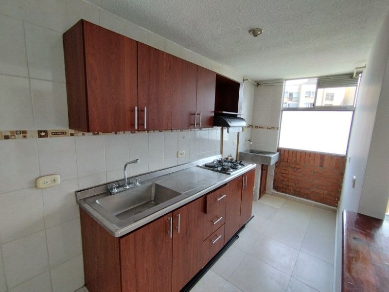 APARTAMENTO PARA ARRIENDO EN MEDELLIN SECTOR BUENOS AIRES - 4