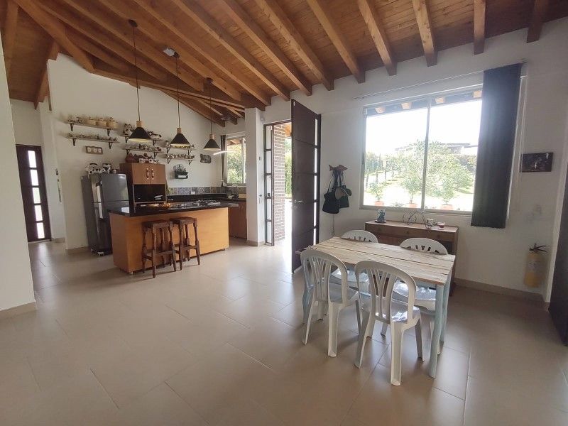 Casa en arriendo ubicada en La Ceja, sector Yarumo - 2