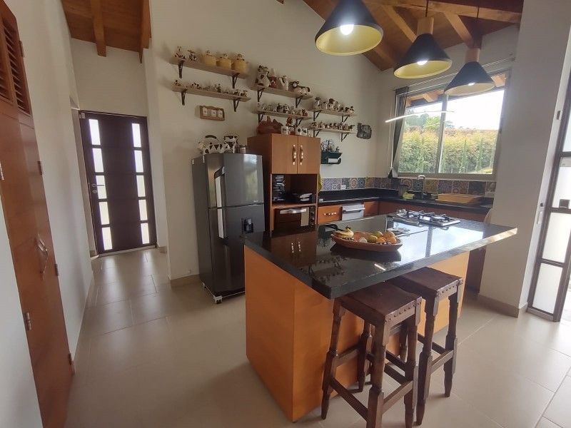 Casa en arriendo ubicada en La Ceja, sector Yarumo - 4