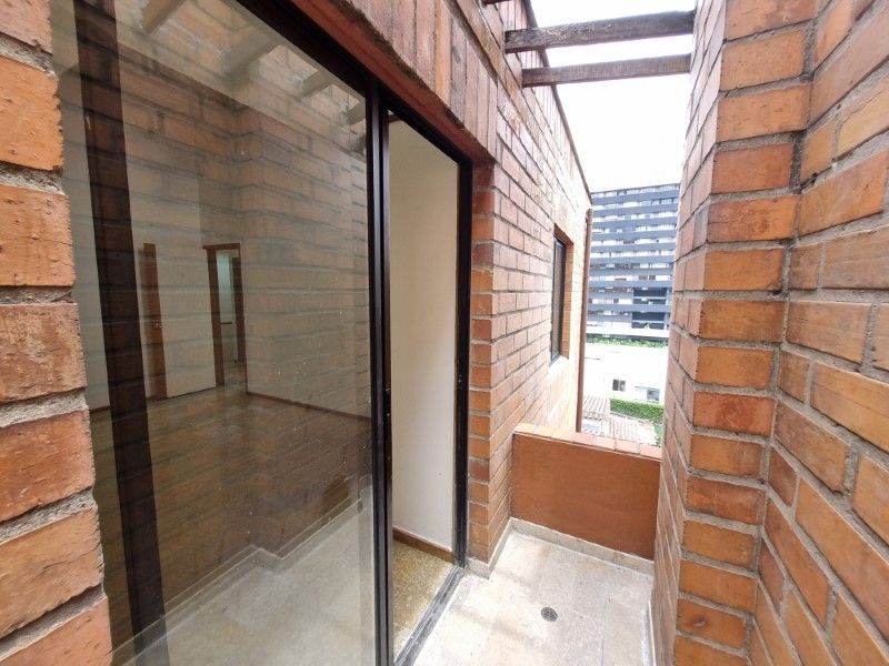 Oficina en arriendo ubicada en Medellín, sector Aguacatala - 30