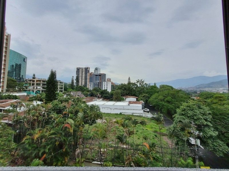 Oficina en arriendo ubicada en Medellín, sector Aguacatala - 32