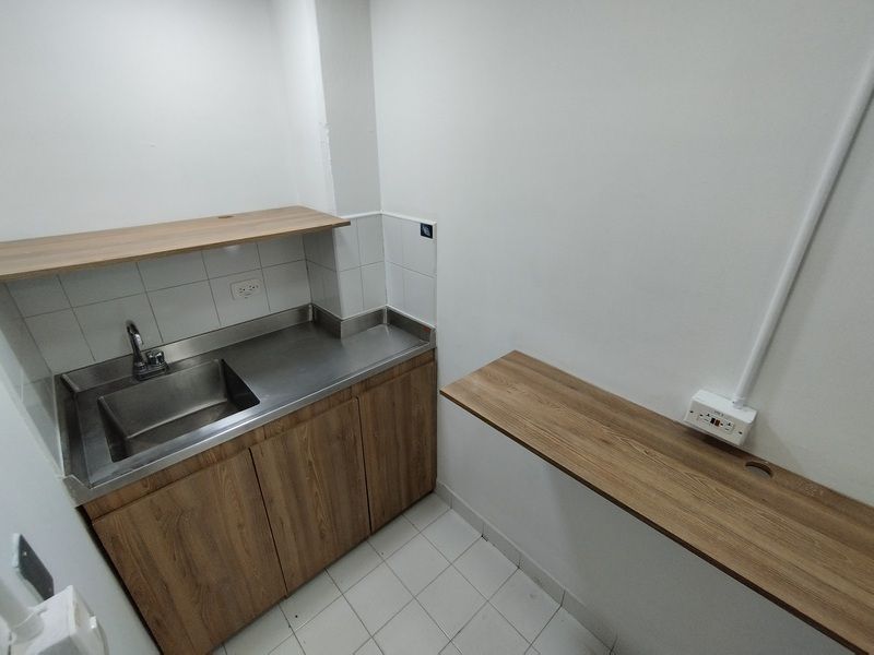 Local en arriendo ubicado en Medellín, sector Barrio Colombia - 10