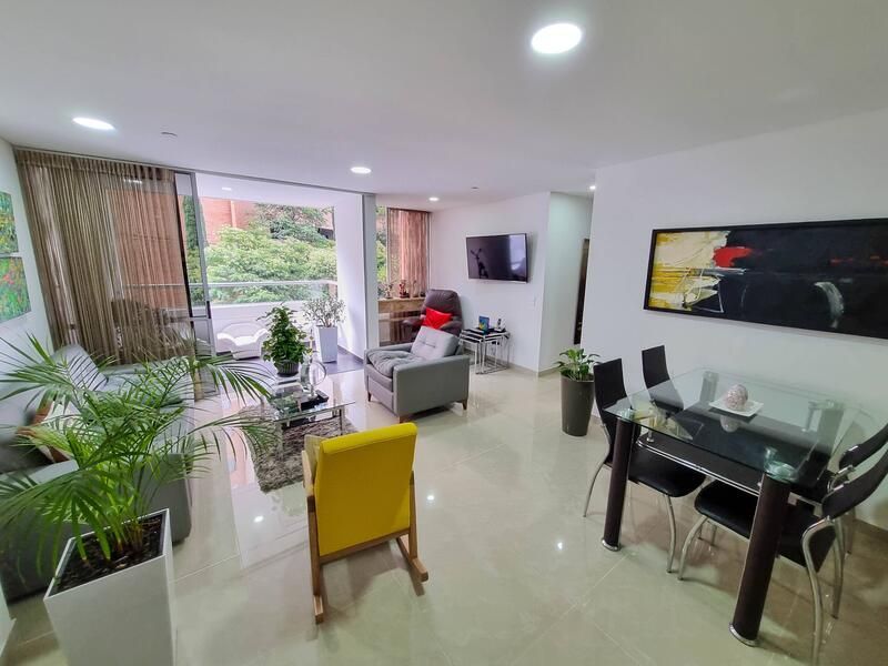 Apartamento en venta ubicado en Medellín, sector El Encierro - 2